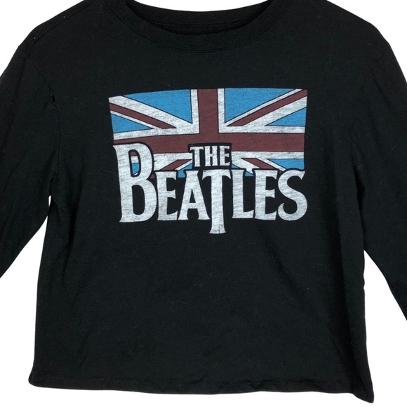 Beatles Cropped Flag Graphic Long Sleeve Band Tee - Picture 2 of 15